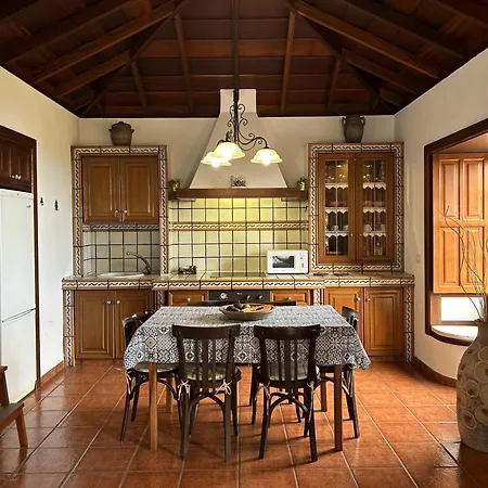 Preciosa Casa Canaria Vista Mar Y Montana El Encanto De Lita Semesterbostad