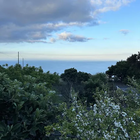 Сasa de vacaciones Preciosa Casa Canaria Vista Mar Y Montana El Encanto De Lita Mazo